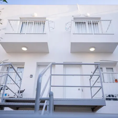 Jasmine Maisonettes * Paralímni