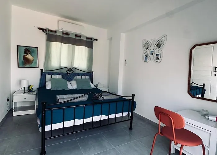 Jasmine Maisonettes *